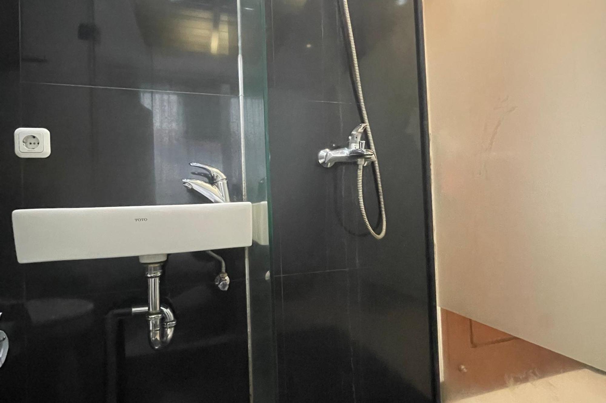 Reddoorz Plus Near Parahyangan University Bandung Exterior photo